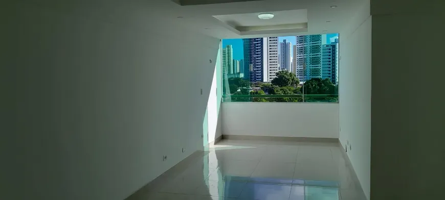 Foto 1 de Apartamento com 3 Quartos à venda, 80m² em Rosarinho, Recife