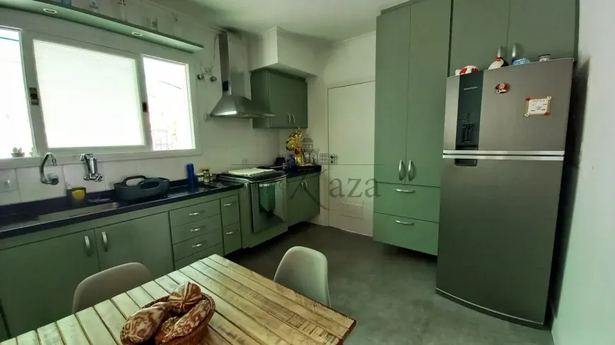 Foto 1 de Casa de Condomínio com 3 Quartos à venda, 140m² em Urbanova III, São José dos Campos