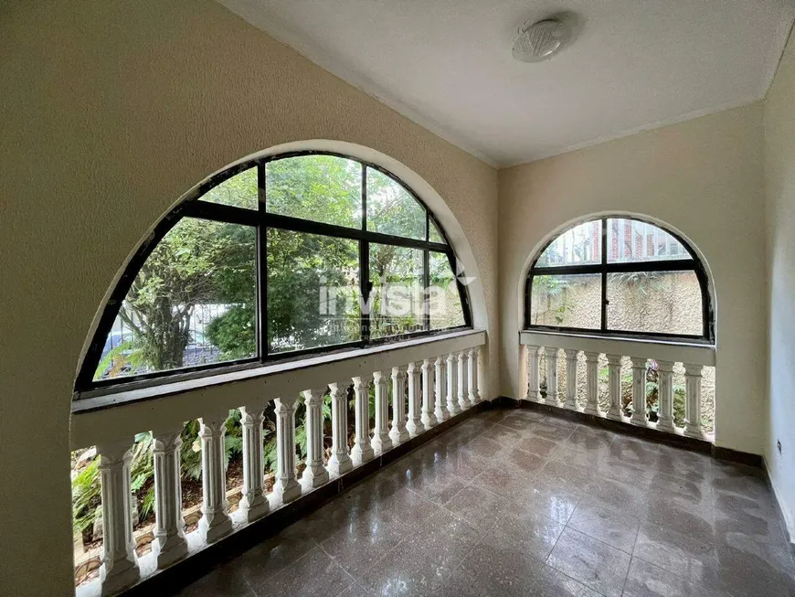 Foto 1 de Casa com 4 Quartos para alugar, 374m² em Boqueirão, Santos