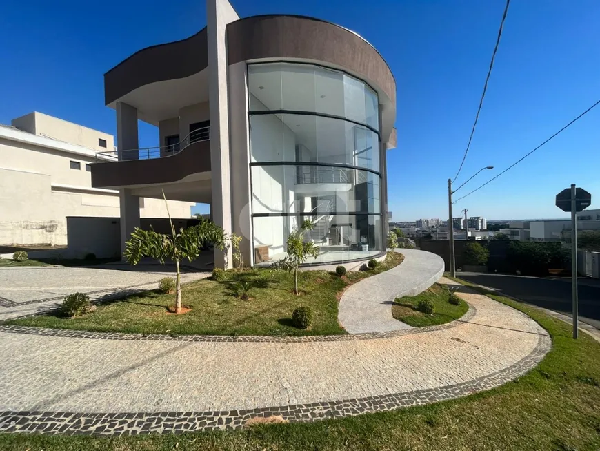 Foto 1 de Casa de Condomínio com 4 Quartos à venda, 320m² em Swiss Park, Campinas