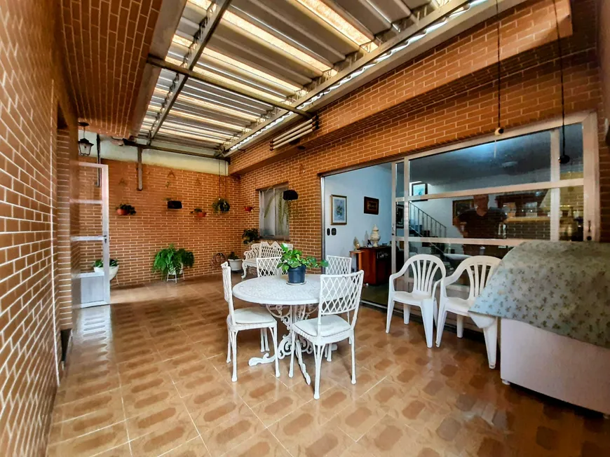 Foto 1 de Casa com 2 Quartos à venda, 225m² em Tatuapé, São Paulo
