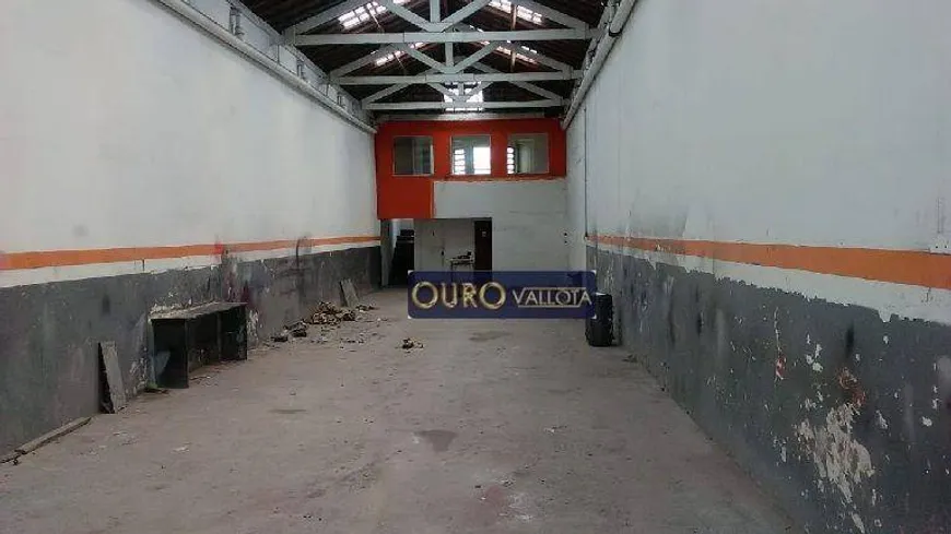 Foto 1 de Galpão/Depósito/Armazém para alugar, 240m² em Brás, São Paulo