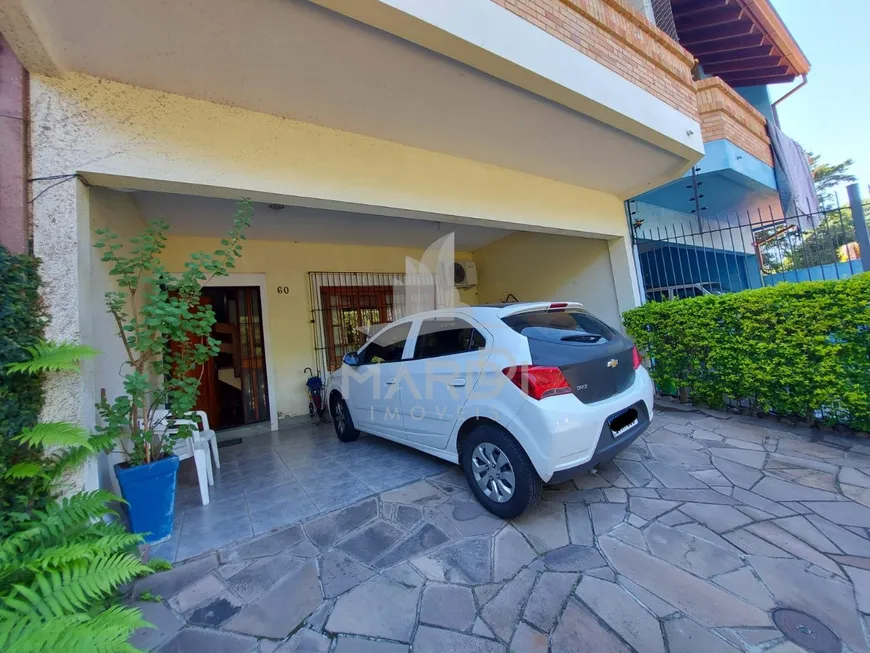 Foto 1 de Casa com 4 Quartos à venda, 200m² em Ipanema, Porto Alegre