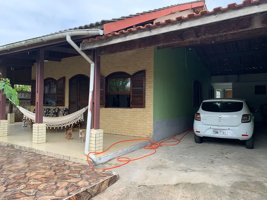 Foto 1 de Casa com 4 Quartos à venda, 130m² em Balneário Gaivota, Itanhaém