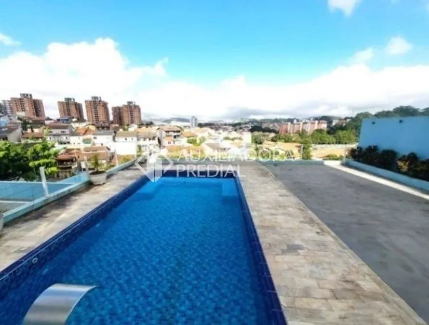 Foto 1 de Sobrado com 4 Quartos para alugar, 1350m² em Dos Casa, São Bernardo do Campo