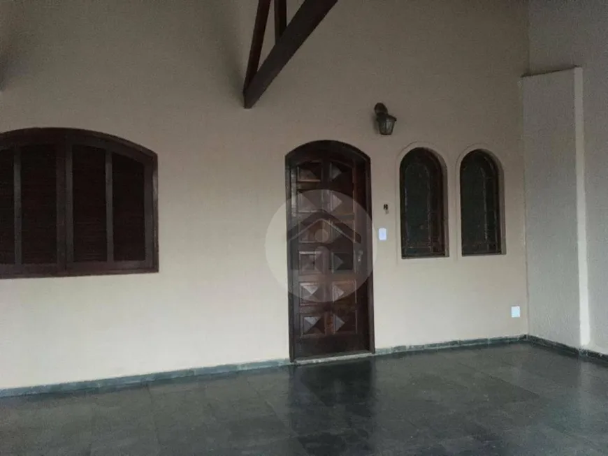 Foto 1 de Casa com 3 Quartos à venda, 172m² em Jardim Caçapava, Caçapava