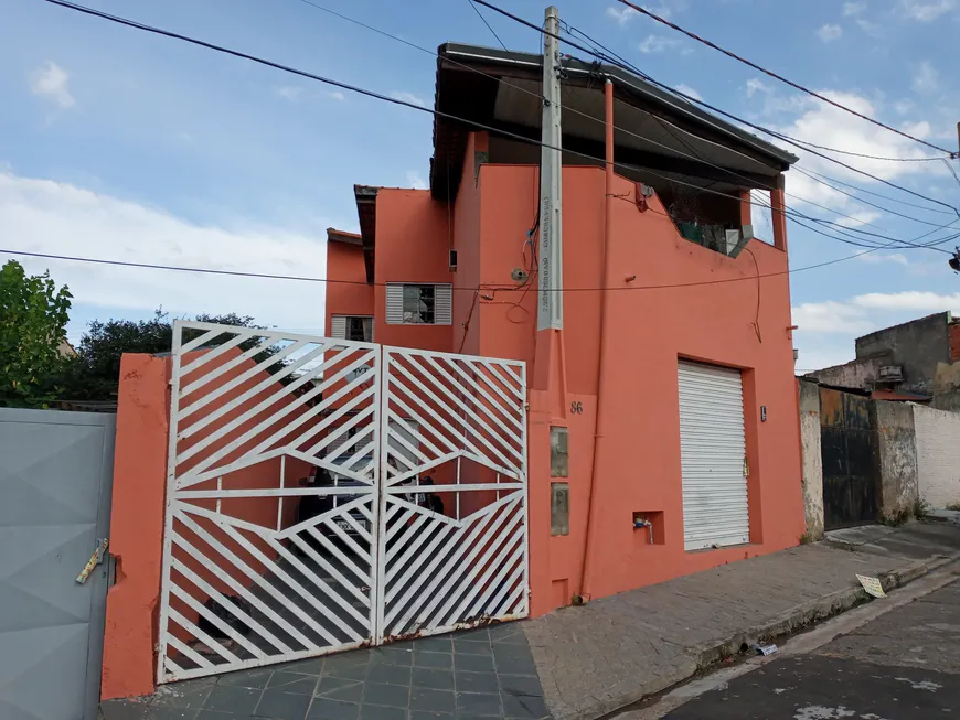 Foto 1 de Sobrado com 6 Quartos à venda, 184m² em Alem Ponte, Sorocaba