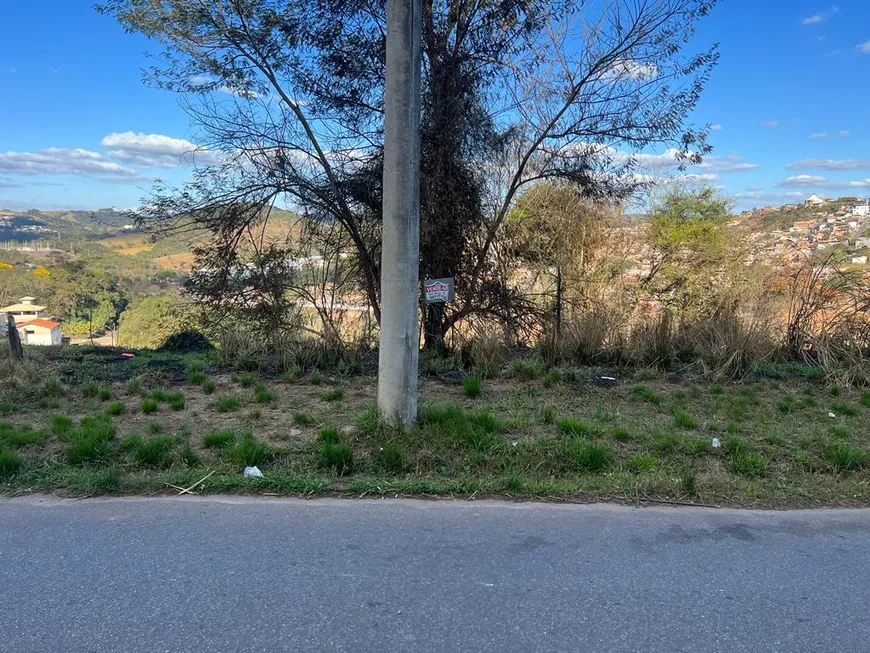 Foto 1 de Lote/Terreno à venda, 360m² em Dona Luizinha, Itabirito