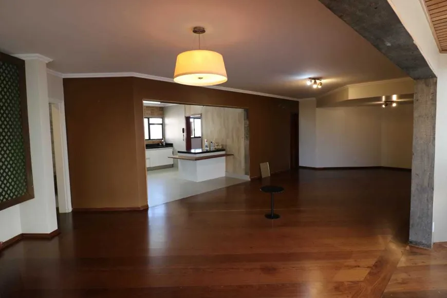 Foto 1 de Apartamento com 4 Quartos à venda, 180m² em Interlagos, São Paulo