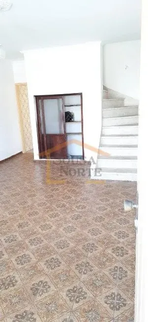 Foto 1 de Sobrado com 3 Quartos à venda, 180m² em Vila Guilherme, São Paulo