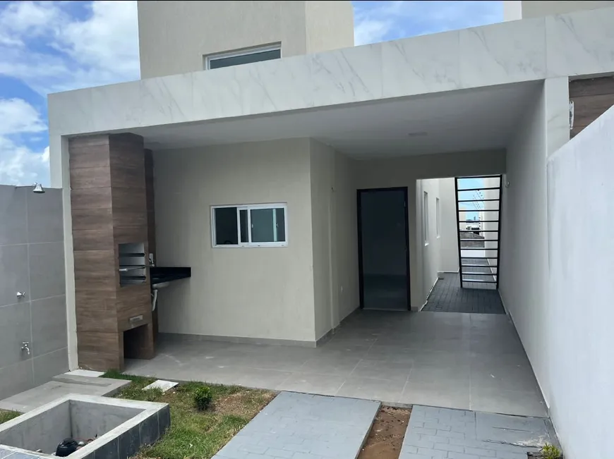 Foto 1 de Casa com 3 Quartos à venda, 150m² em Carapibus, Conde