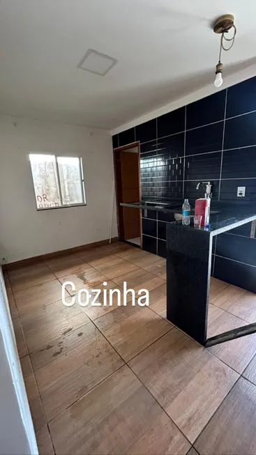 Foto 1 de Casa com 2 Quartos à venda, 370m² em Vila Nova de Colares, Serra