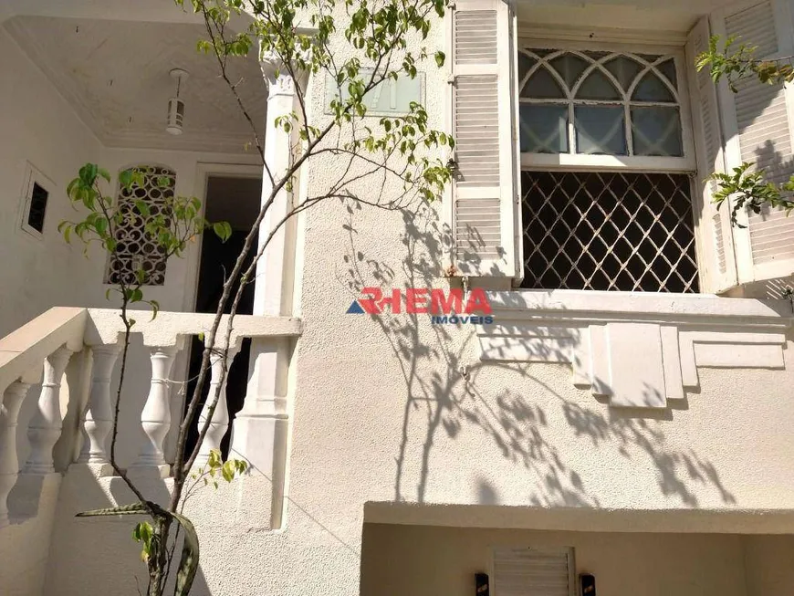 Foto 1 de Sobrado com 3 Quartos à venda, 97m² em Gonzaga, Santos