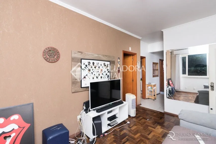 Foto 1 de Apartamento com 1 Quarto à venda, 46m² em São João, Porto Alegre