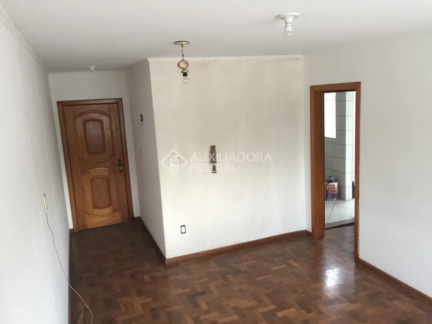 Foto 1 de Apartamento com 1 Quarto à venda, 48m² em São Sebastião, Porto Alegre