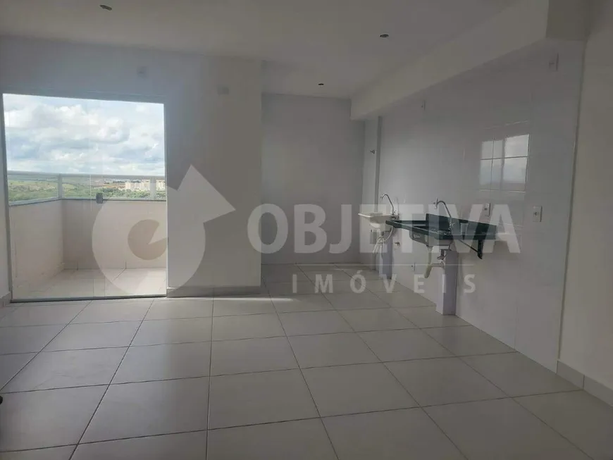 Foto 1 de Apartamento com 2 Quartos à venda, 56m² em Novo Mundo, Uberlândia