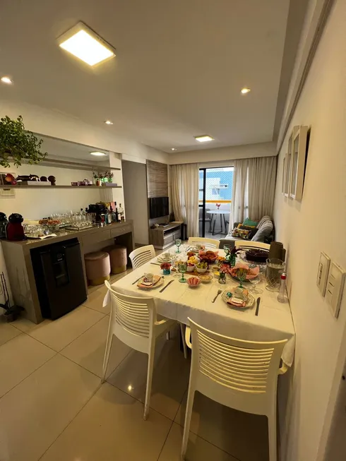 Foto 1 de Apartamento com 3 Quartos à venda, 79m² em Boa Viagem, Recife