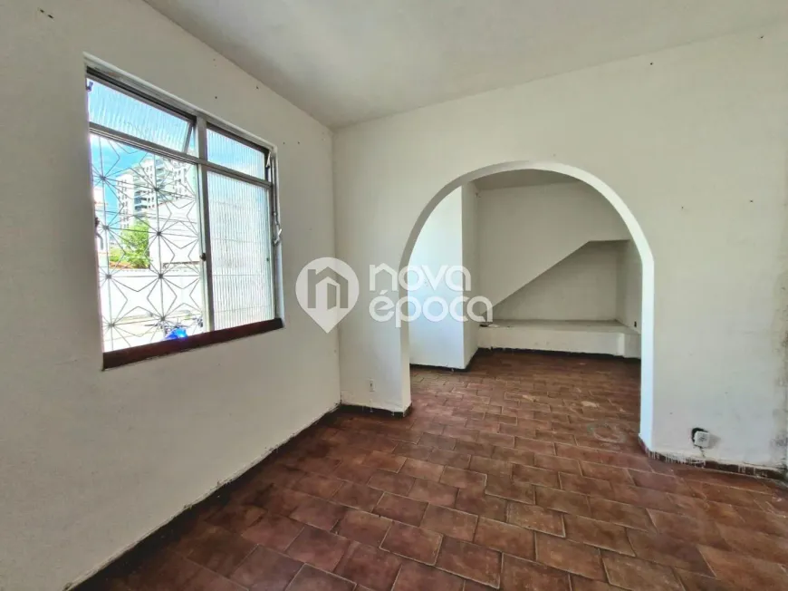 Foto 1 de Casa com 2 Quartos à venda, 181m² em Todos os Santos, Rio de Janeiro