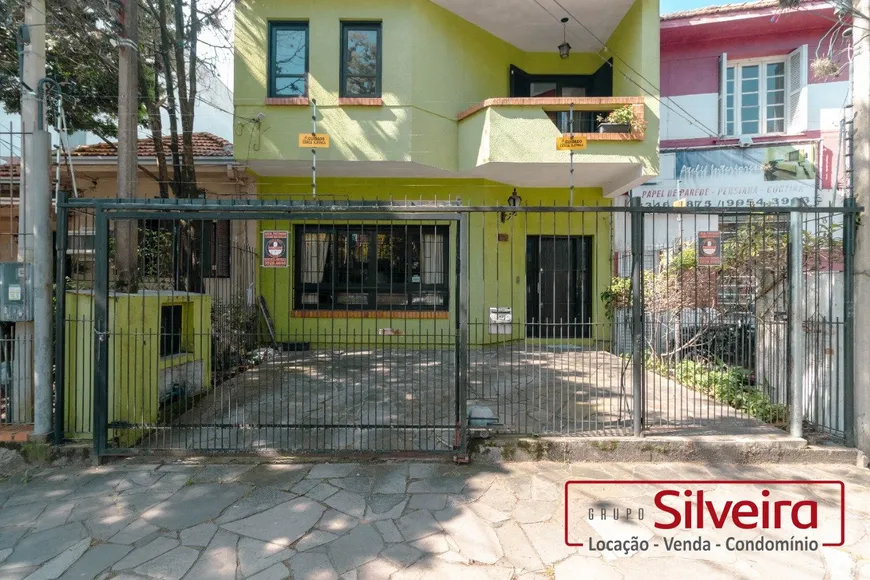 Foto 1 de Casa com 4 Quartos à venda, 400m² em Floresta, Porto Alegre