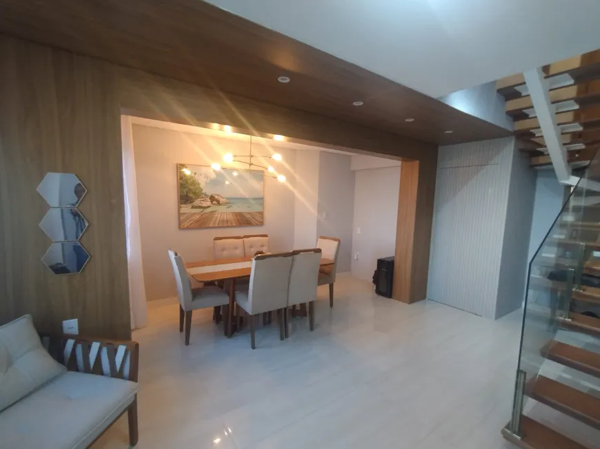 Foto 1 de Apartamento com 4 Quartos à venda, 192m² em Barra, Salvador