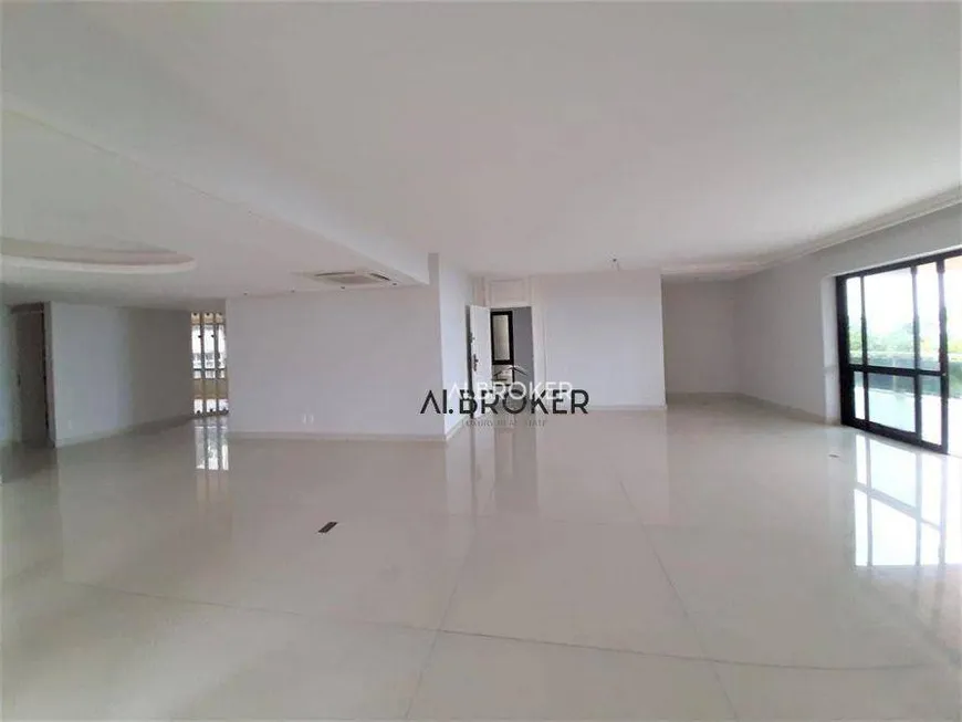 Foto 1 de Apartamento com 4 Quartos à venda, 360m² em Meireles, Fortaleza