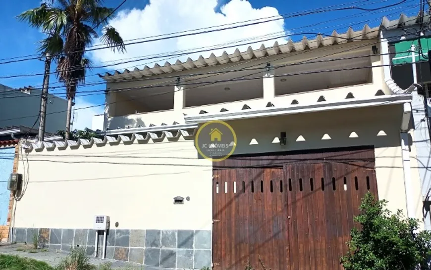 Foto 1 de Casa com 3 Quartos à venda, 180m² em Campo Grande, Rio de Janeiro