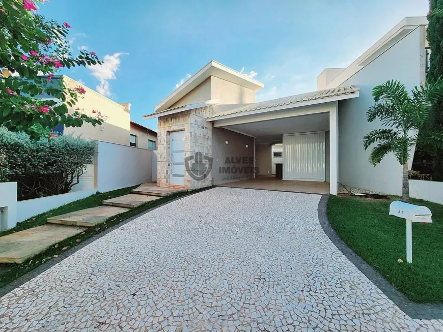 Foto 1 de Casa de Condomínio com 3 Quartos à venda, 161m² em Residencial Village Damha II, Araraquara