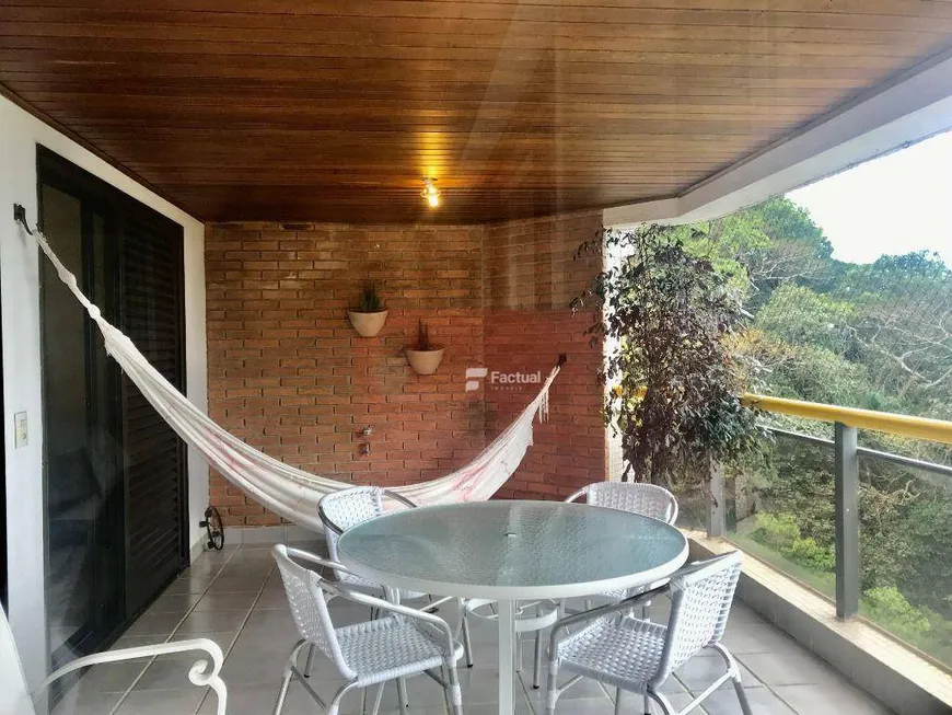 Foto 1 de Apartamento com 3 Quartos para venda ou aluguel, 168m² em Morro Sorocotuba, Guarujá