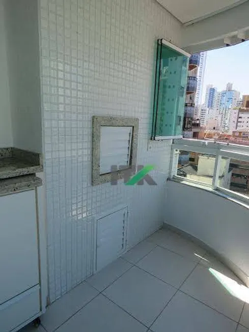 Foto 1 de Apartamento com 3 Quartos à venda, 130m² em Centro, Balneário Camboriú