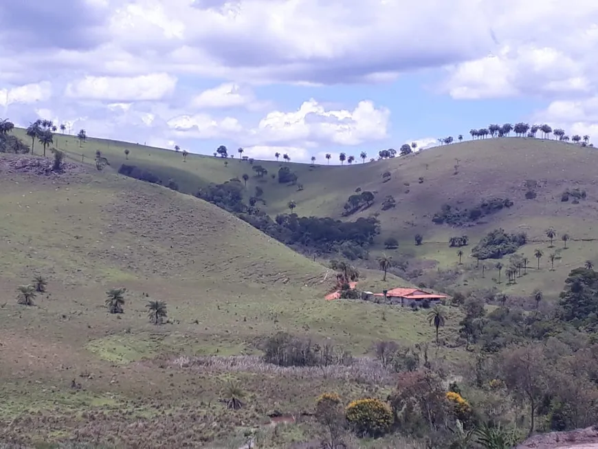Foto 1 de Fazenda/Sítio à venda, 20000m² em Zona Rural, Caeté