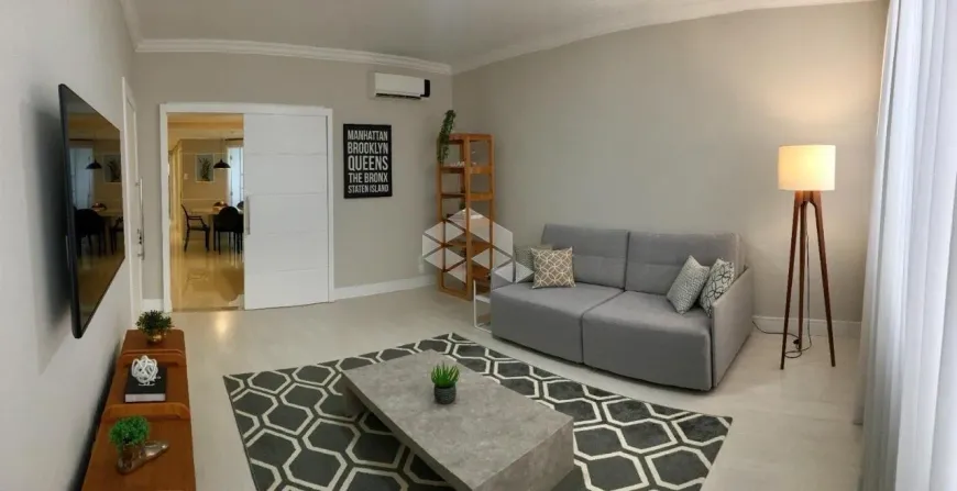 Foto 1 de Apartamento com 2 Quartos à venda, 112m² em Centro, Florianópolis