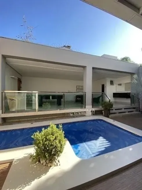 Foto 1 de Sobrado com 3 Quartos à venda, 282m² em Vila Oliveira, Mogi das Cruzes