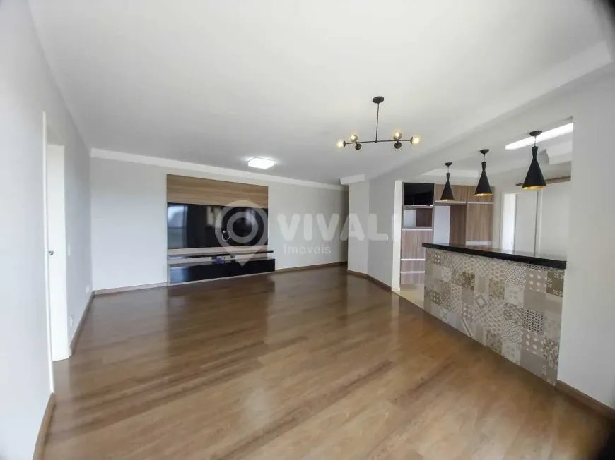 Foto 1 de Apartamento com 3 Quartos para alugar, 120m² em Centro, Itatiba
