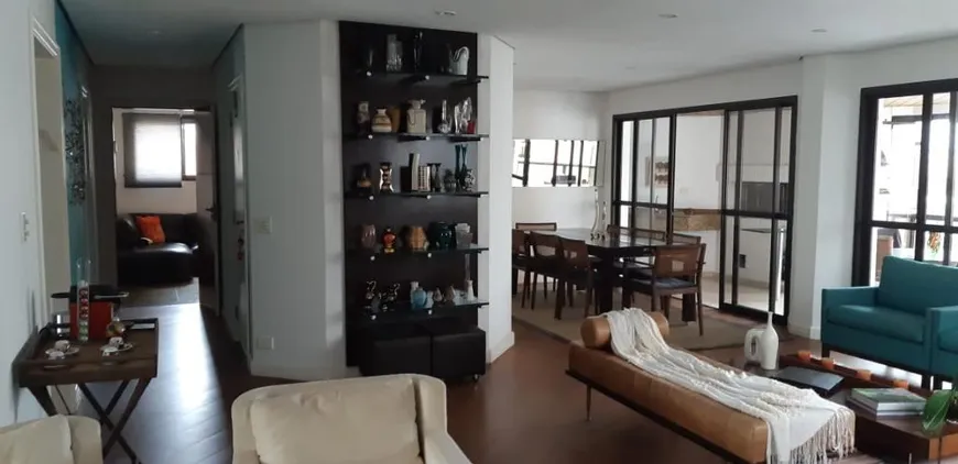 Foto 1 de Apartamento com 3 Quartos à venda, 255m² em Perdizes, São Paulo