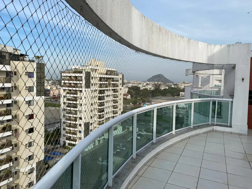 Foto 1 de Cobertura com 3 Quartos para alugar, 160m² em Recreio Dos Bandeirantes, Rio de Janeiro
