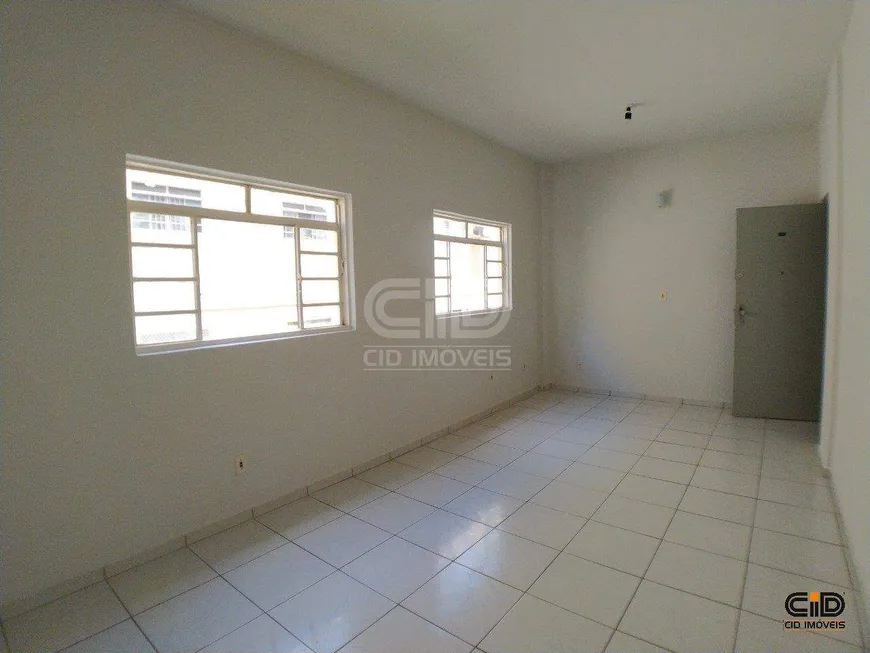 Foto 1 de Apartamento com 3 Quartos à venda, 95m² em Alvorada, Cuiabá