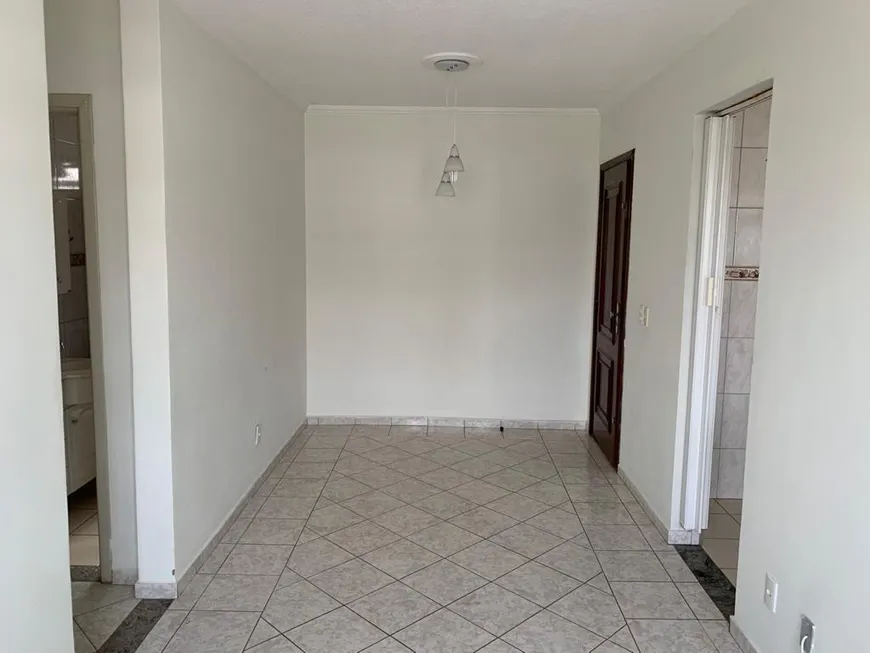 Foto 1 de Apartamento com 3 Quartos à venda, 50m² em Jardim Vitória, Bauru