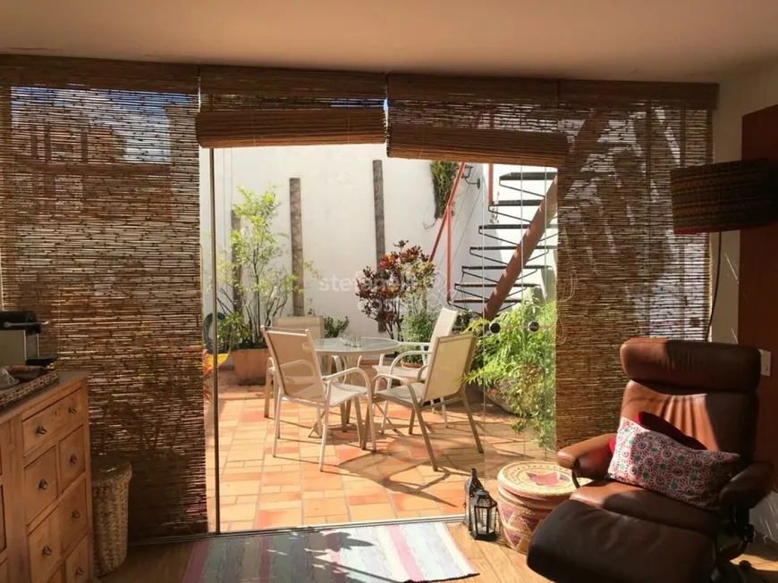 Foto 1 de Apartamento com 3 Quartos à venda, 100m² em Consolação, São Paulo