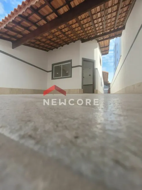 Foto 1 de Casa com 2 Quartos à venda, 62m² em Balneário Itaoca, Mongaguá