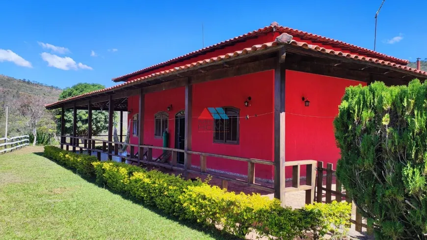 Foto 1 de Fazenda/Sítio com 3 Quartos à venda, 17000m² em Zona Rural, Caeté