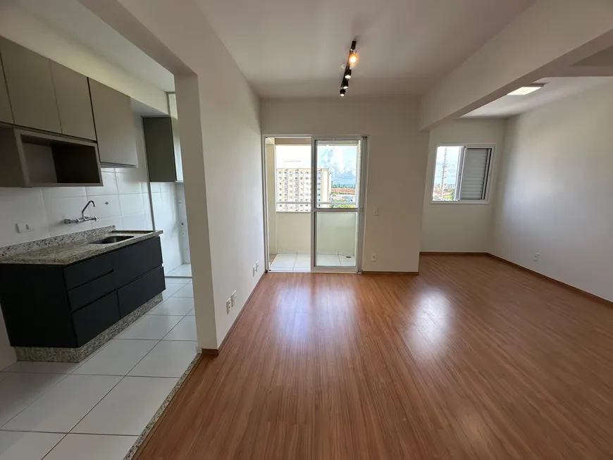 Foto 1 de Apartamento com 2 Quartos para alugar, 70m² em Gleba Fazenda Palhano, Londrina