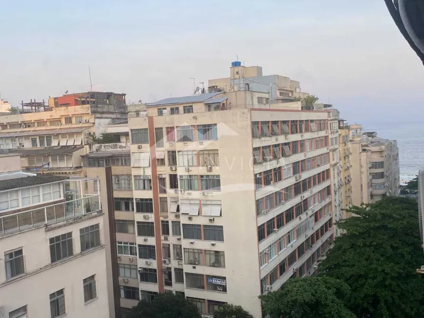 Foto 1 de Sala Comercial com 1 Quarto à venda, 38m² em Copacabana, Rio de Janeiro