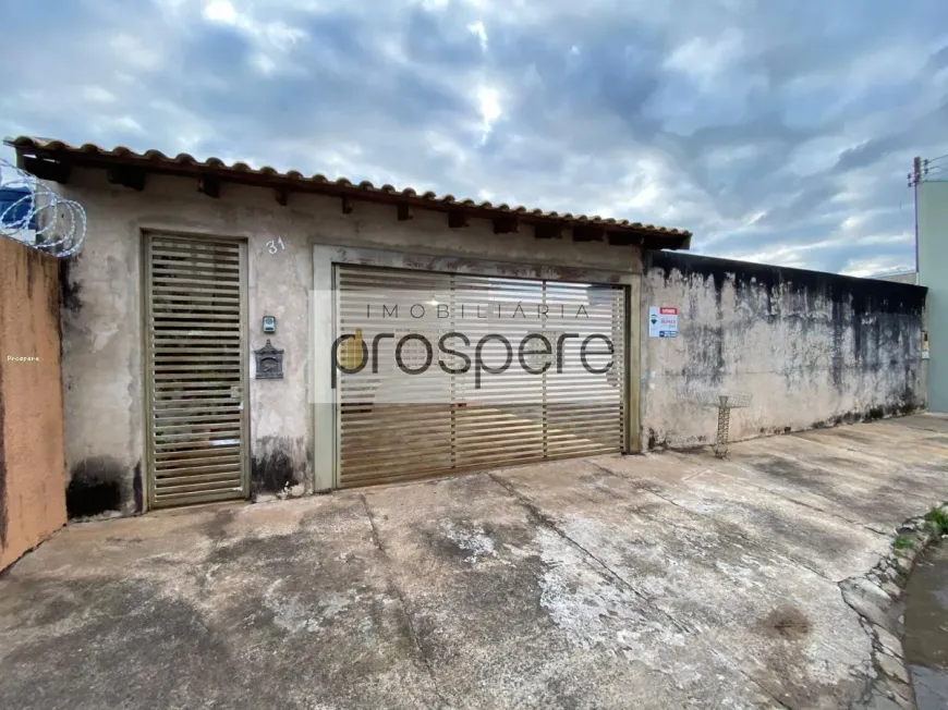 Foto 1 de Casa com 3 Quartos à venda, 200m² em Cecap, Presidente Prudente