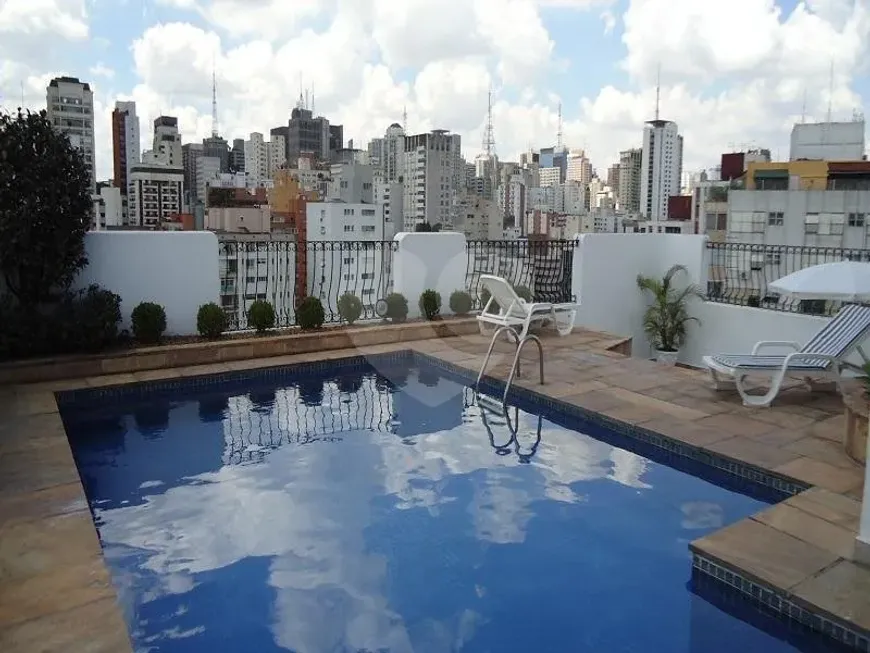 Foto 1 de Apartamento com 2 Quartos à venda, 169m² em Jardim América, São Paulo