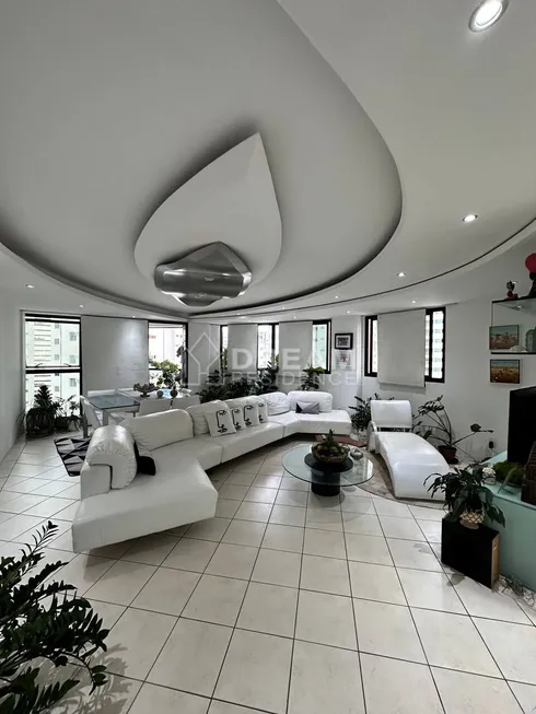 Foto 1 de Apartamento com 3 Quartos à venda, 125m² em Boa Viagem, Recife