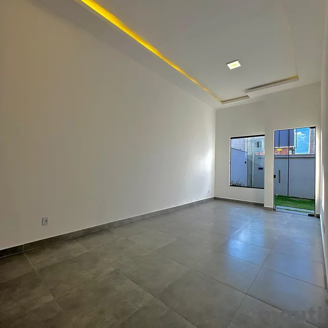 Foto 1 de Casa com 3 Quartos à venda, 117m² em Sao Francisco II, Senador Canedo
