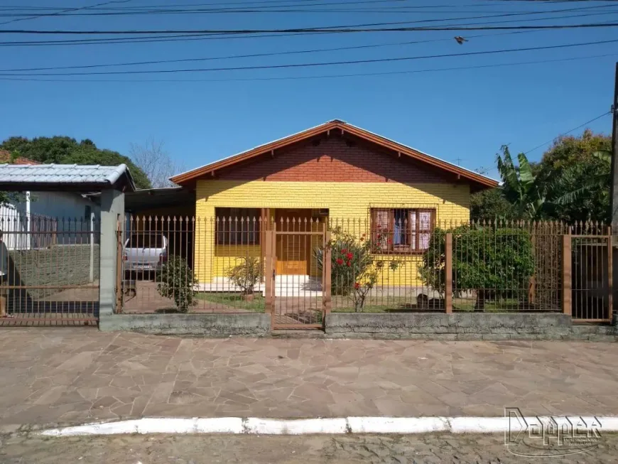 Foto 1 de Casa com 3 Quartos à venda, 100m² em Liberdade, Novo Hamburgo