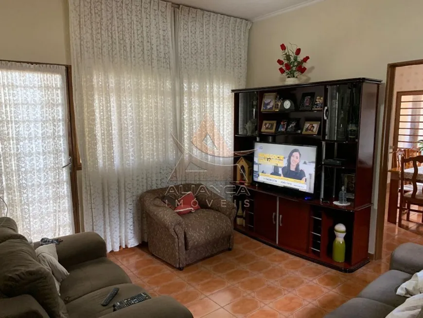 Foto 1 de Casa com 3 Quartos à venda, 175m² em Recreio Anhangüera, Ribeirão Preto