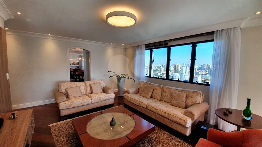 Foto 1 de Apartamento com 3 Quartos à venda, 210m² em Santana, São Paulo