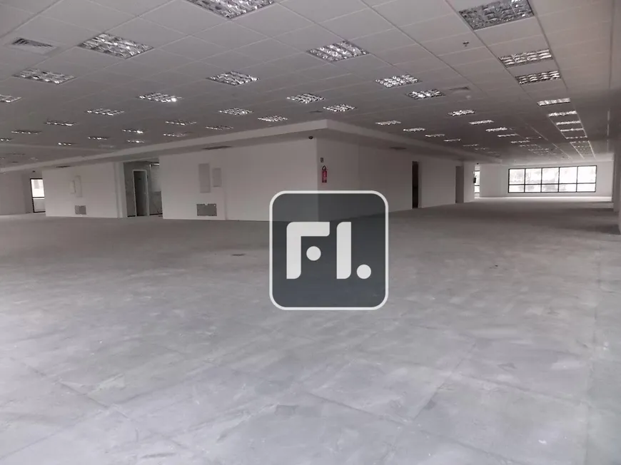 Foto 1 de Sala Comercial para alugar, 339m² em Alphaville Industrial, Barueri